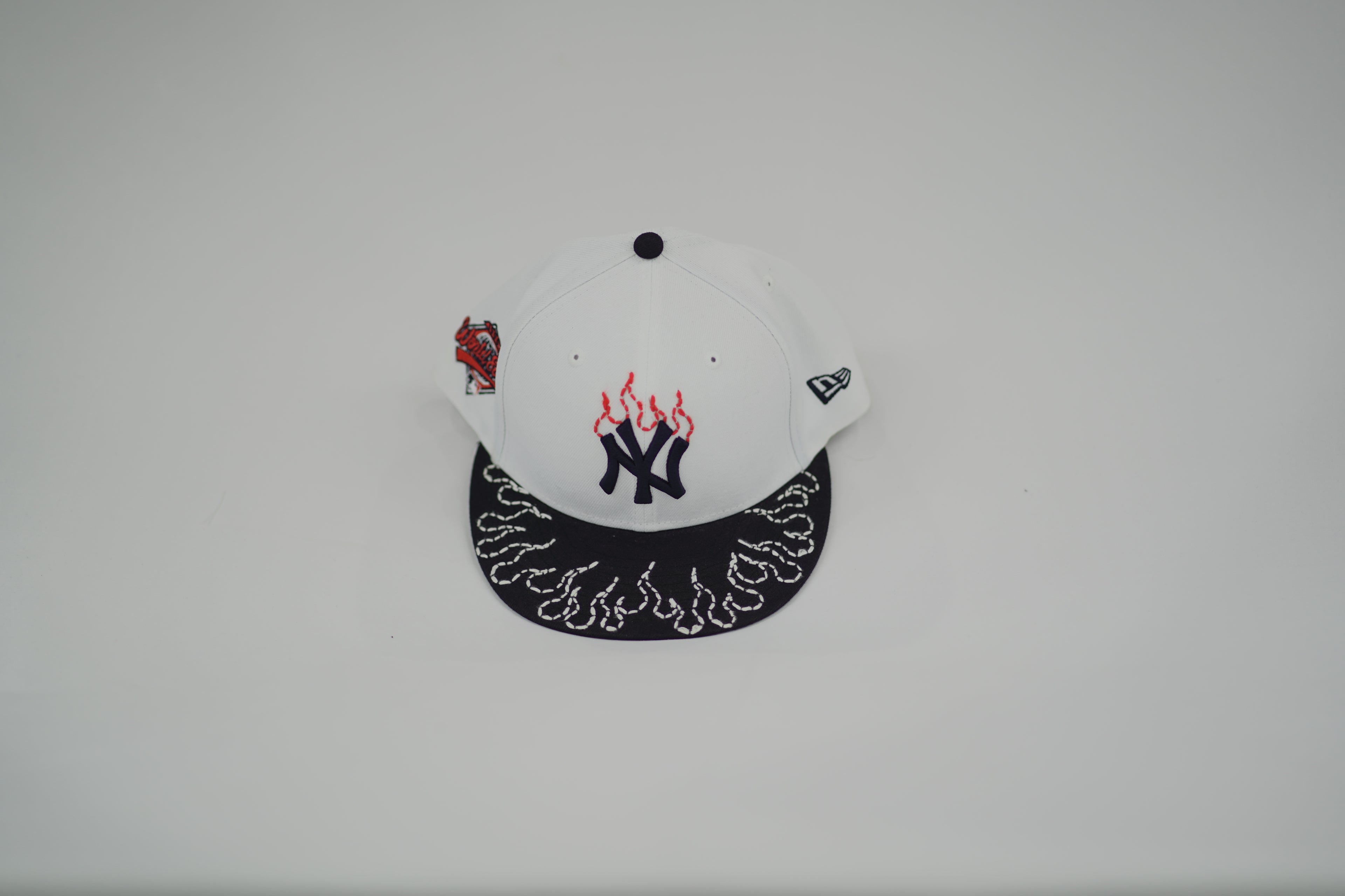 New York Yankees Flame Sashiko Fitted Hat 7 5/8