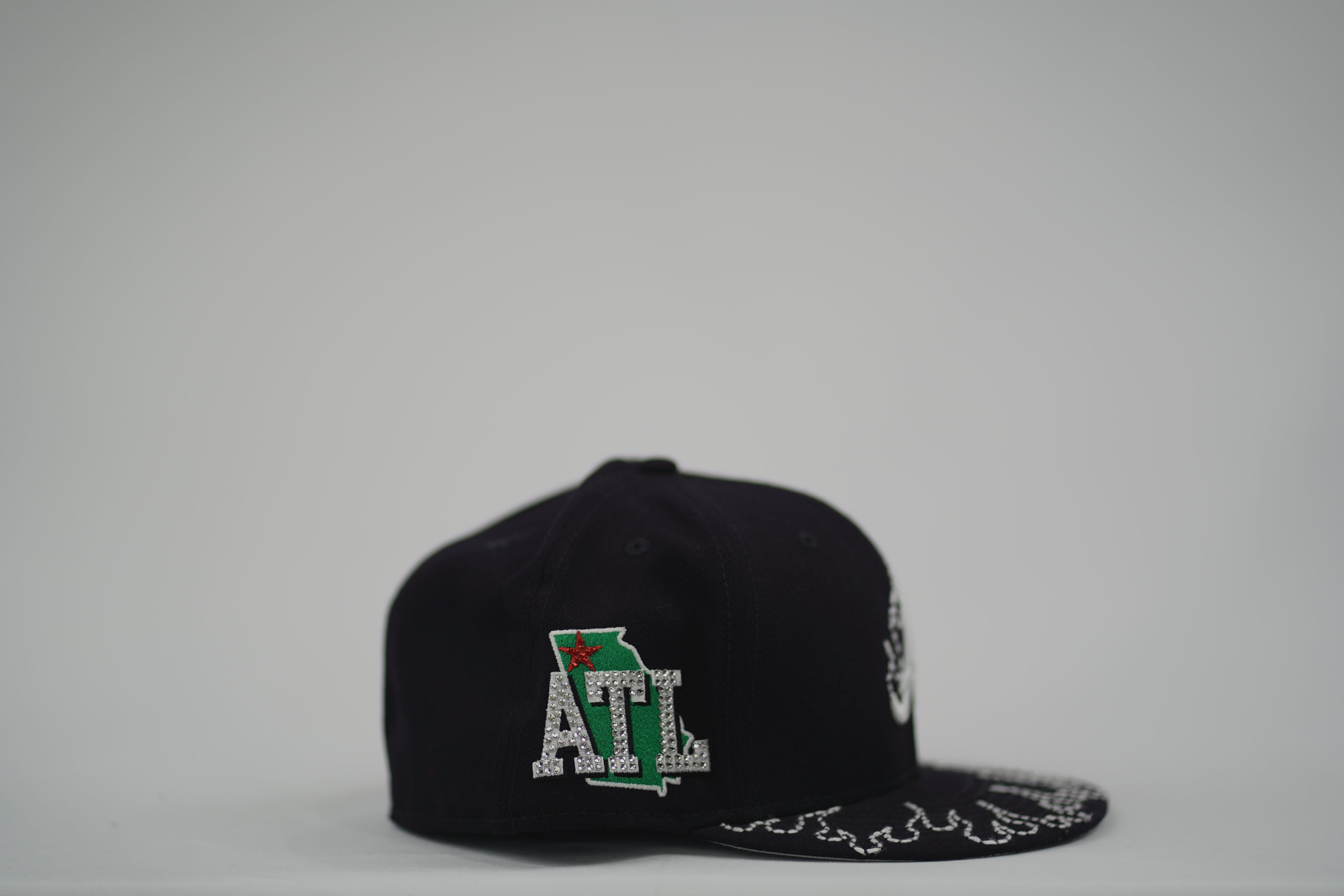 Atlanta Braves Flame Sashiko Fitted Hat 7 1/2