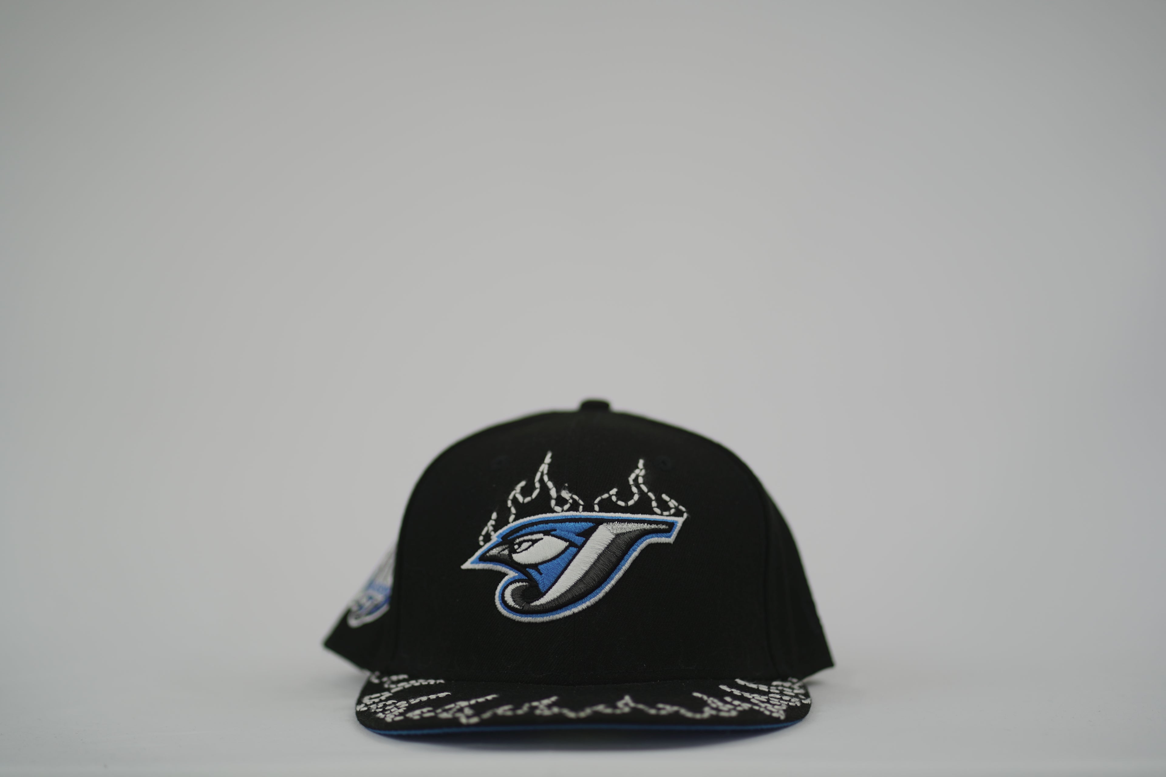 Toronto Blue Jays Flame Sashiko Fitted Hat 7 7/8